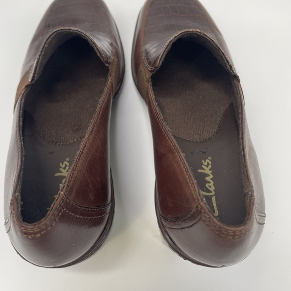 Clarks Womens Shoes Size 7.5 Brown Leather Slip On Loafer Croc Print - Picture 7 of 15